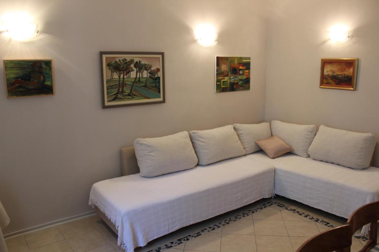 Adagio Theatre Apartment Spalato Esterno foto