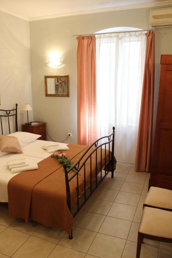 Adagio Theatre Apartment Spalato Esterno foto
